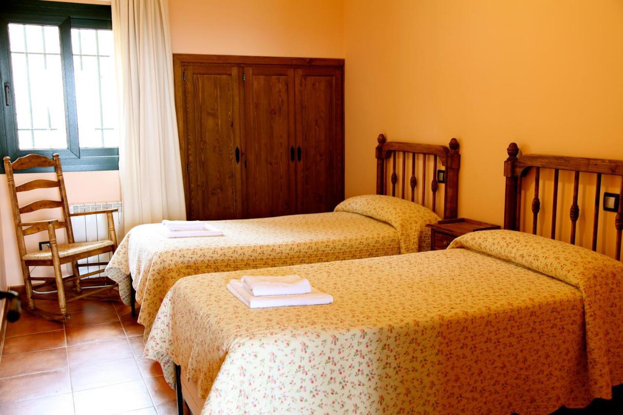 Las Casas De Agapito Poyales Del Hoyo Kültér fotó